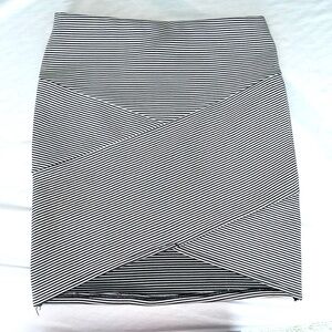 Forever 21 mini skirt